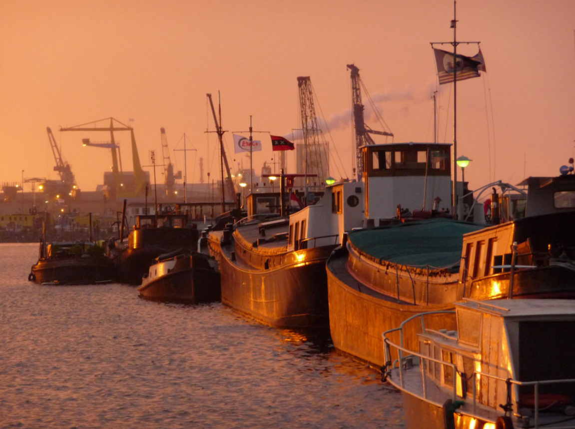 Puerto de Amsterdam, Holanda